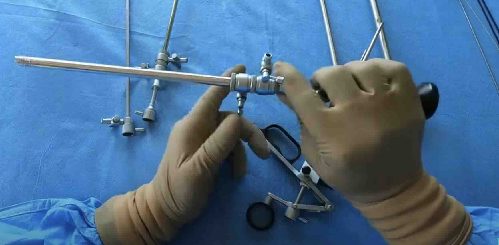 ANKARA HİSTEROSKOPİ AMELİYATI: RAHİM İÇİNİ EKRANDA GÖREREK TEDAVİ ETME TEKNİĞİ