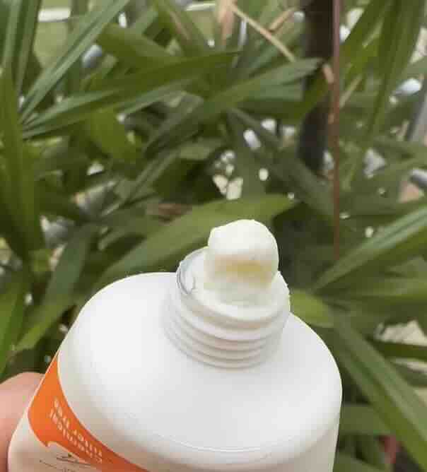 GEBELİKTE GÜNEŞ KREMİ VE ÖNERİLERİ